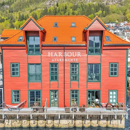 Heimby - Seaside View Luxury - Free Parking Apartment *